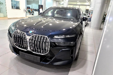 BMW 735 B